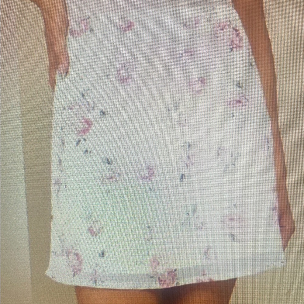 Choice Ivory Floral Print Mini Skirt